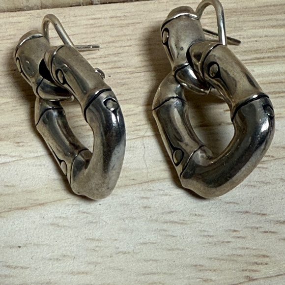 John Hardy Bamboo Silver Earrings - Picture 5 of 5